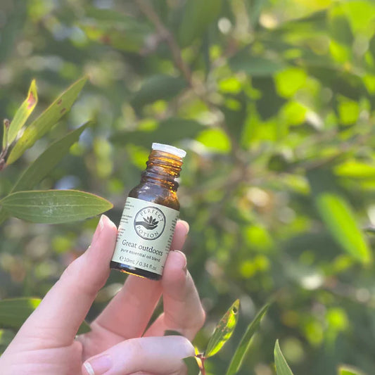 グレートアウトドア エッセンシャルオイル ブレンド 10mL