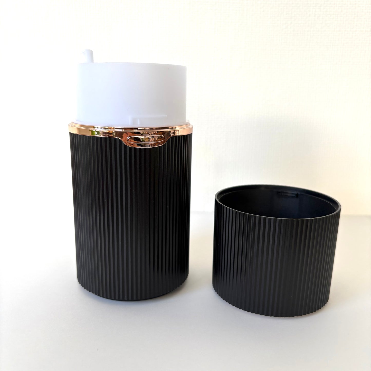 ワンダーミスト コードレス(充電式)超音波アロマディフューザー【黒】