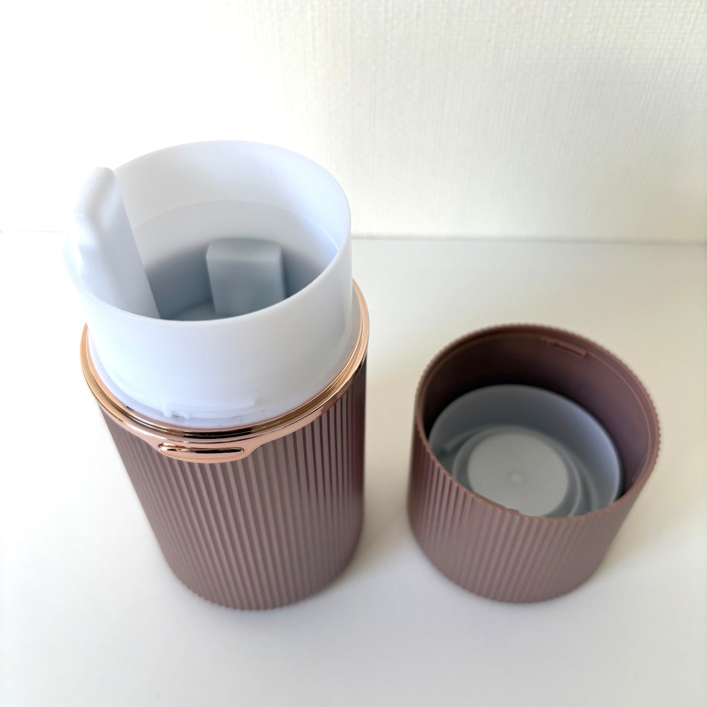 ワンダーミスト コードレス(充電式)超音波アロマディフューザー【ローズゴールド】