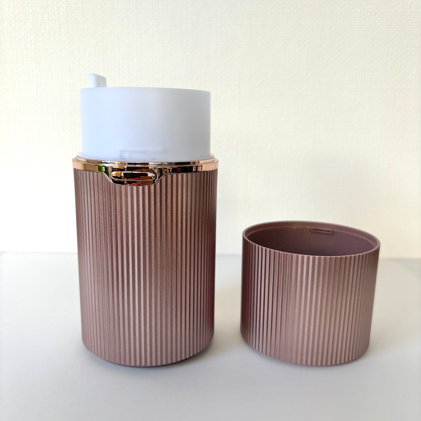 ワンダーミスト コードレス(充電式)超音波アロマディフューザー【ローズゴールド】