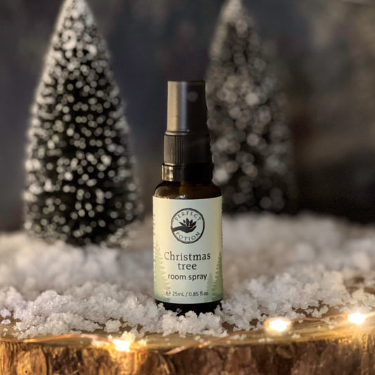 【数量限定】クリスマスツリー ルームスプレー25mL プレゼント