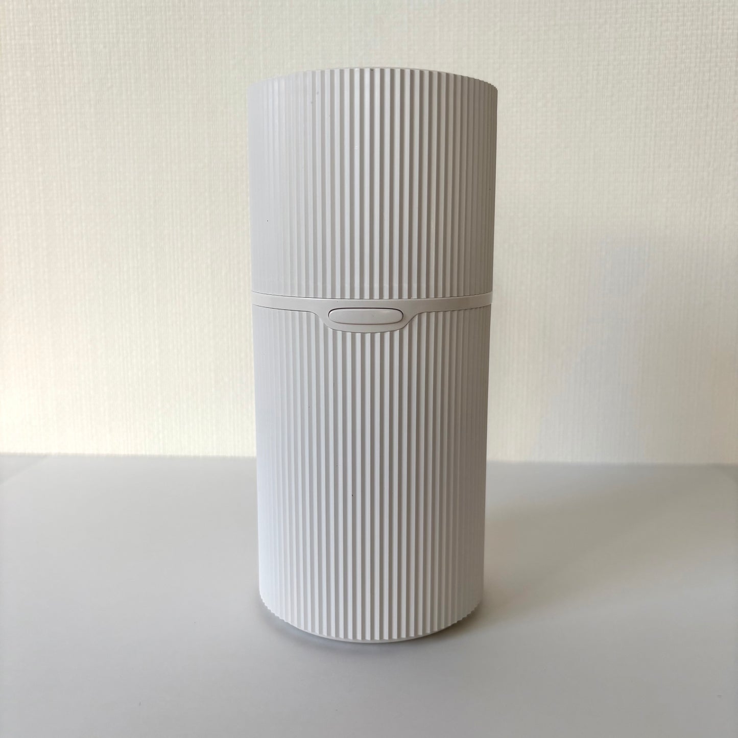 ワンダーミスト コードレス（充電式）超音波アロマディフューザー【白】